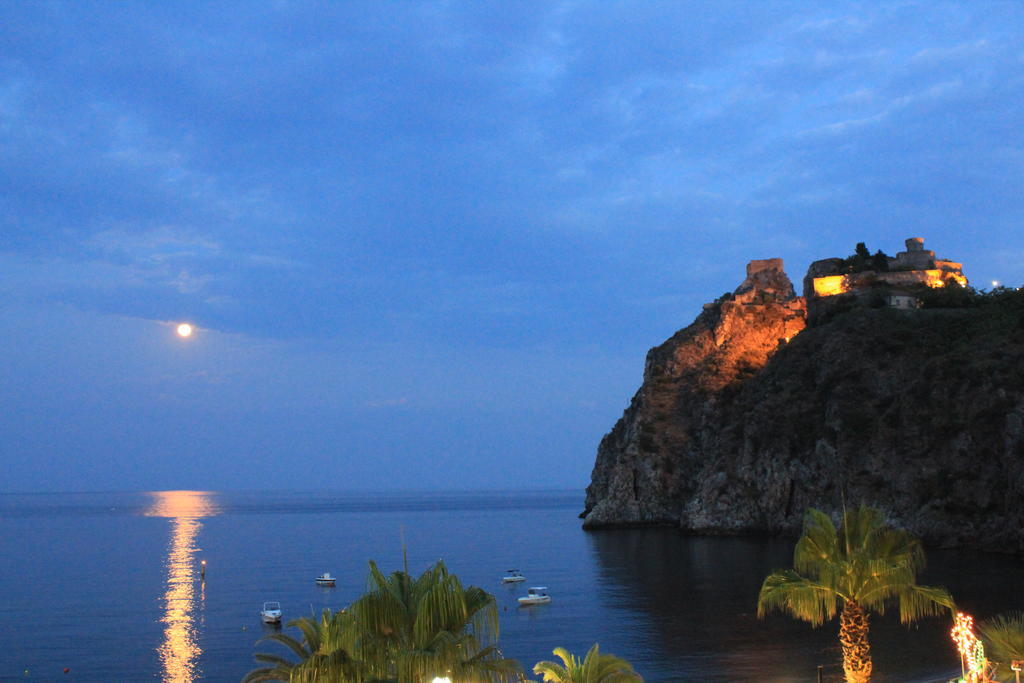 Elihotel SantʼAlessio Siculo Esterno foto