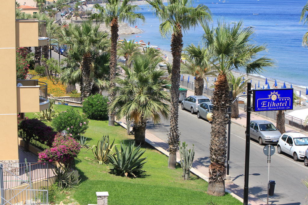 Elihotel SantʼAlessio Siculo Esterno foto