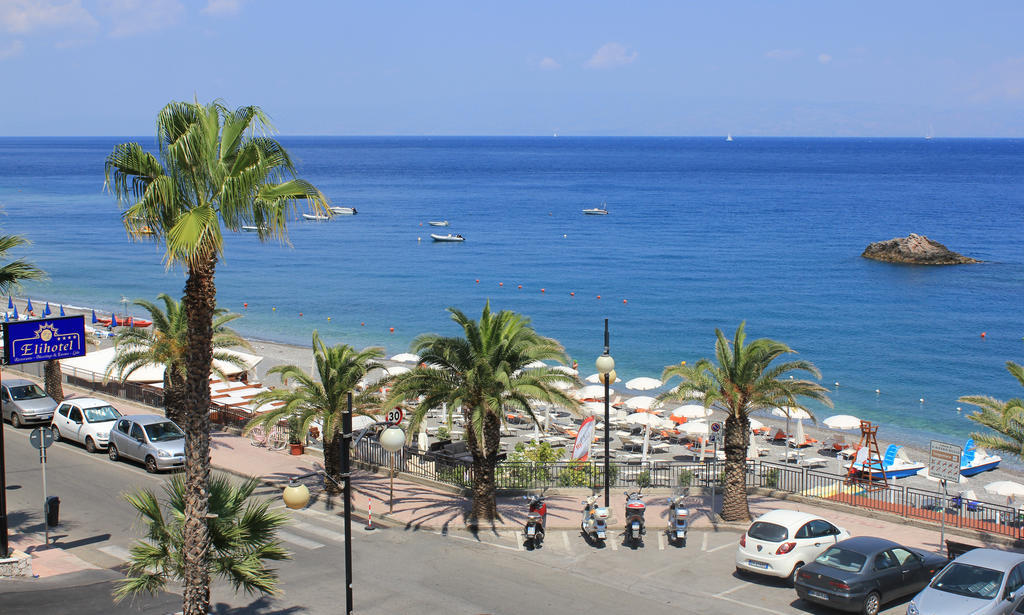 Elihotel SantʼAlessio Siculo Esterno foto