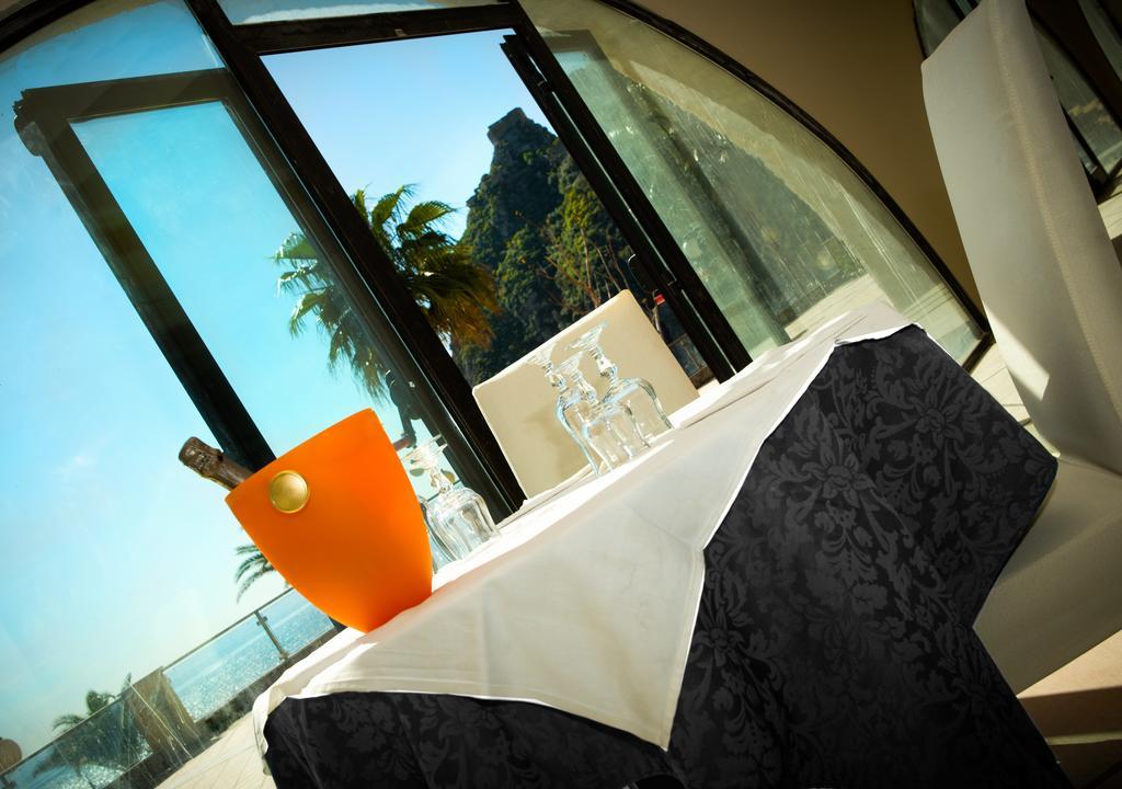 Elihotel SantʼAlessio Siculo Esterno foto