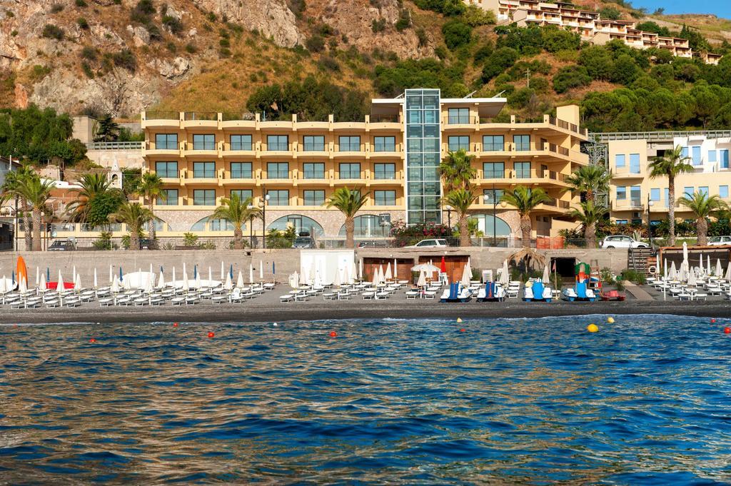 Elihotel SantʼAlessio Siculo Esterno foto
