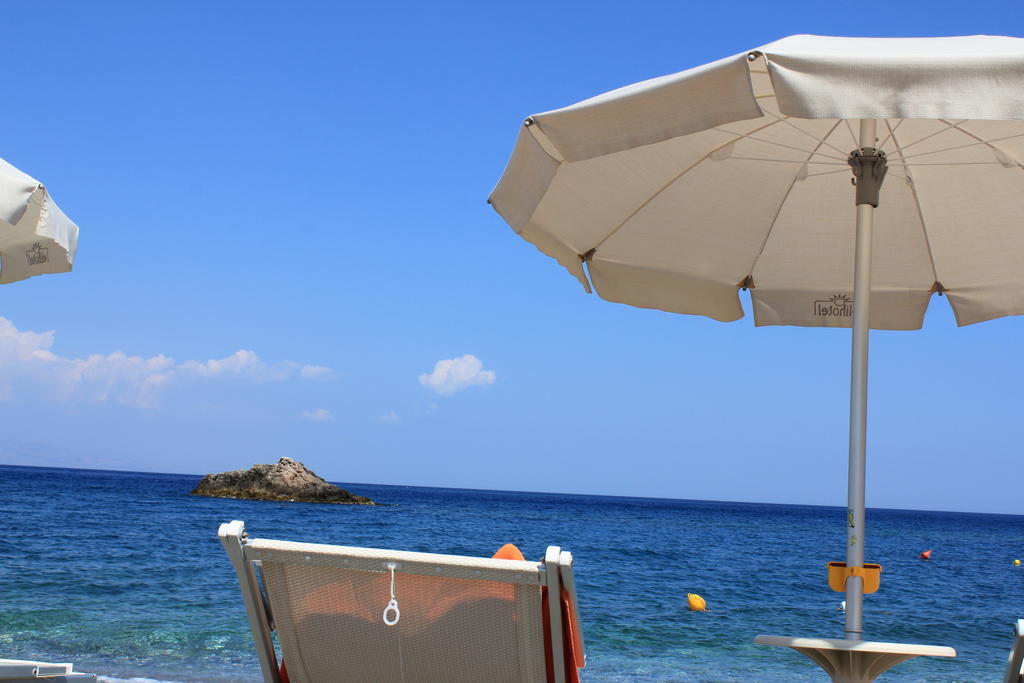 Elihotel SantʼAlessio Siculo Esterno foto